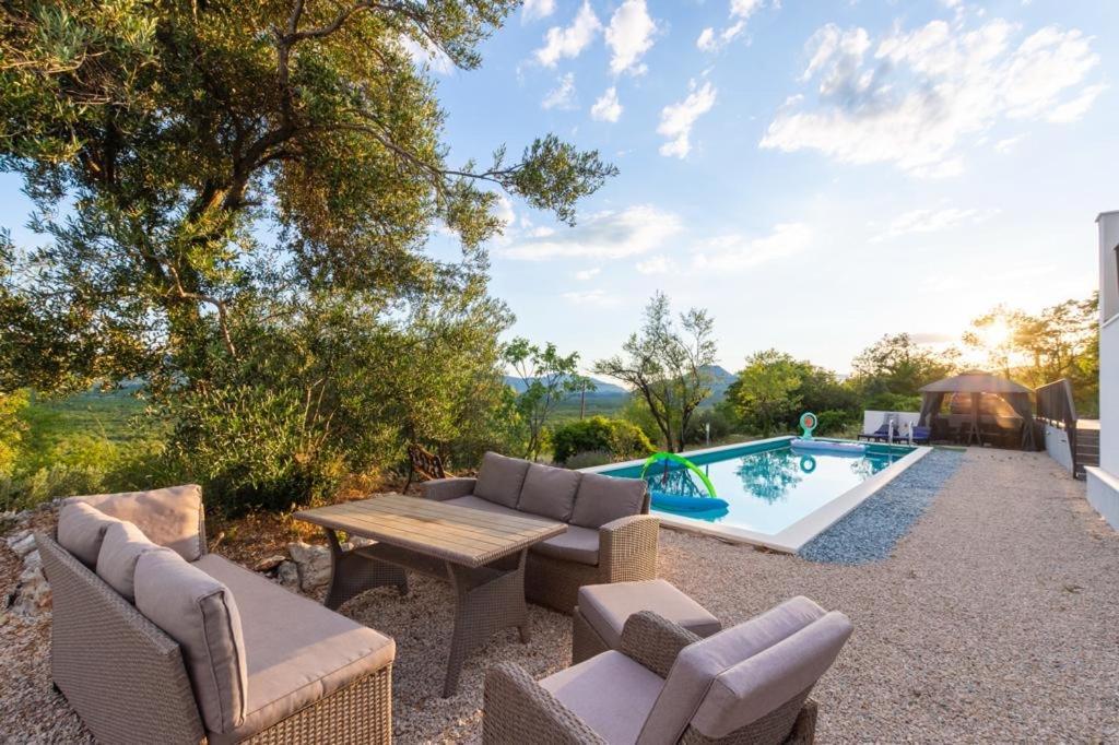 La Finca Olivetree Katuni Kültér fotó